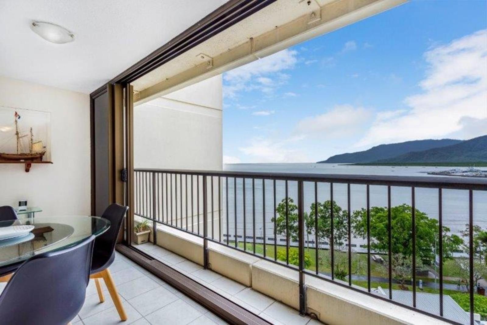 Cairns Ocean View Apartment In Aquarius Экстерьер фото